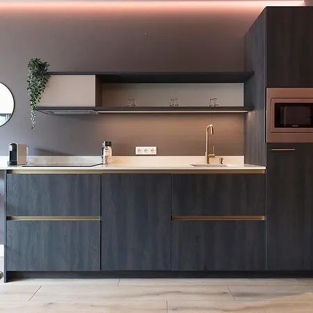 Suite-elegance Prive Sauna & Jacuzzi デン・ハーグ