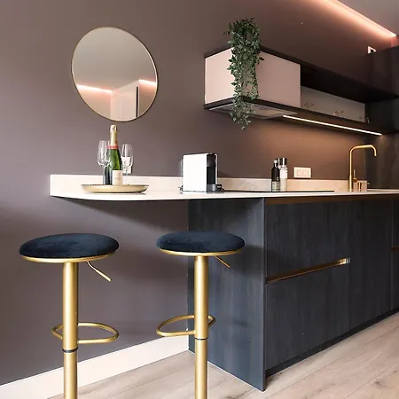 Apartmán Suite-elegance Prive Sauna & Jacuzzi *