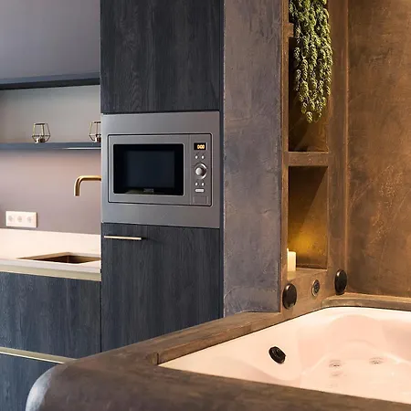 Apartmán Suite-elegance Prive Sauna & Jacuzzi