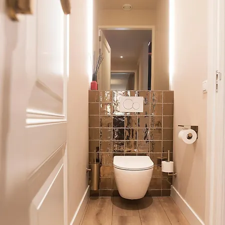 Suite-elegance Prive Sauna & Jacuzzi Apartmán