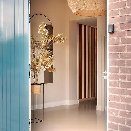 Suite-elegance Prive Sauna & Jacuzzi