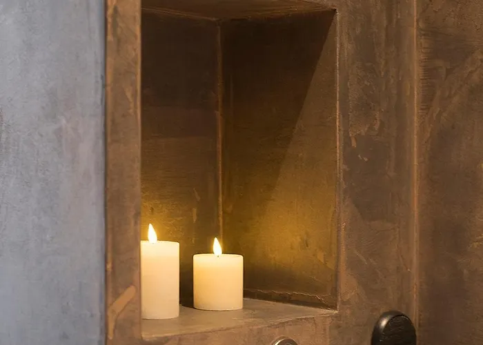 Suite-elegance Prive Sauna & Jacuzzi *