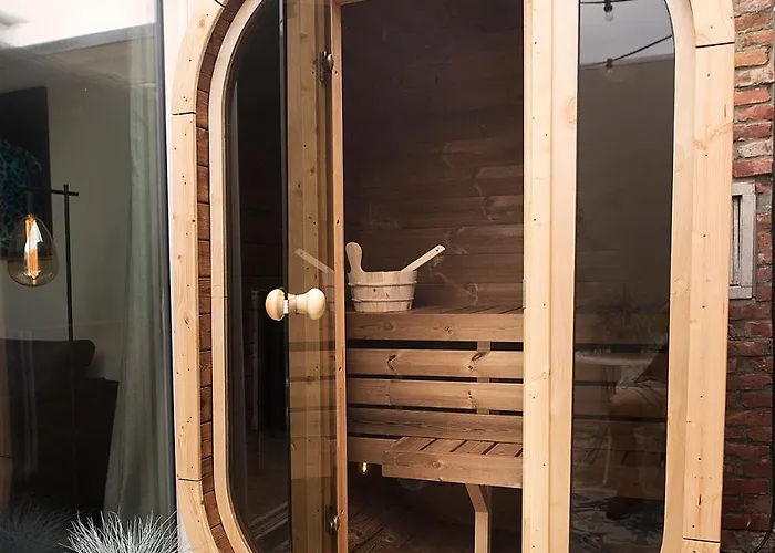 Suite-elegance Prive Sauna & Jacuzzi Appartement *